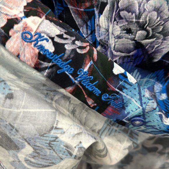 ๐ NEW! Robert Graham Kasson Cotton Long Sleeve Button-Up Shirt โ Size Medium ๐ - Picture 13 of 13